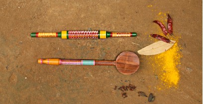 Rasoi ✼ Kutch lacquer ladles { Set of Two } 40