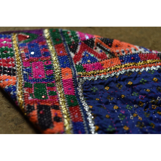 Hand Embroidered kutchi hand bag - Rabari Embroidery