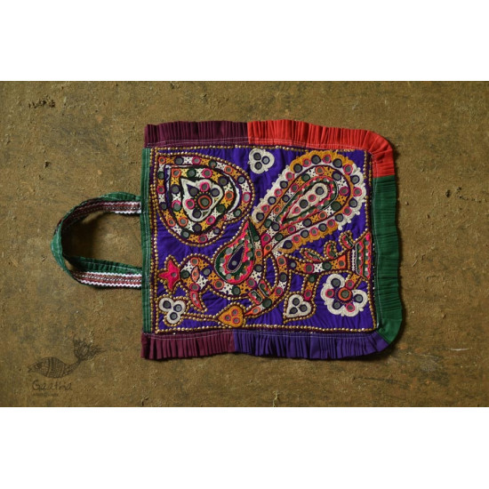 Hand Embroidered kutchi hand bag - Rabari Embroidery