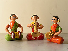 Etikoppaka | Wooden Toy ~ Lady Band ( Set of Three )