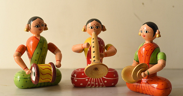 Musician (Female) - Banaras Handpainted Wooden Toy / Home Decor Item main image 0