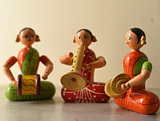Etikoppaka | Wooden Toy ~ Lady Band ( Set of Three )