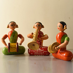 Etikoppaka | Wooden Toy ~ Lady Band ( Set of Three )