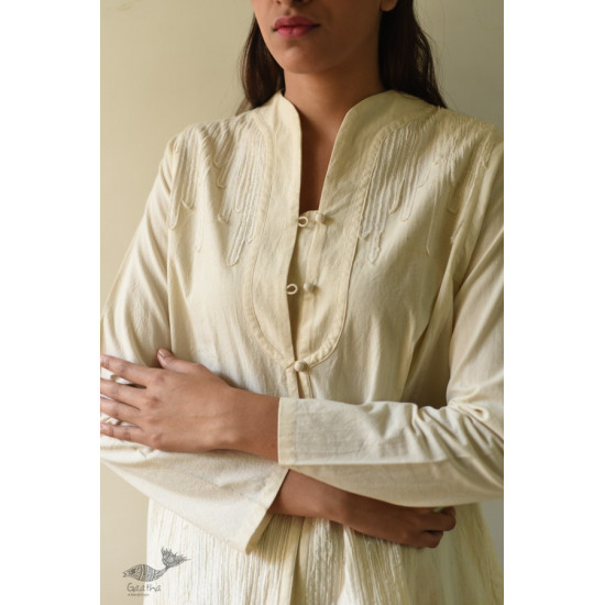 shop Handloom Self Checks Cotton - Off White Top