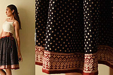 Flowers in a River | Jawariya Block Printed Short Skirt - Black Doted