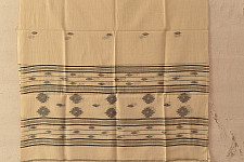 Aamaya . आमाया | Handloom Soft Cotton Jamdani Off White Stole (Two Options)