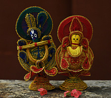Dhaana Murti . Paddy Craft | Radhe Krishna ( Set of Two )