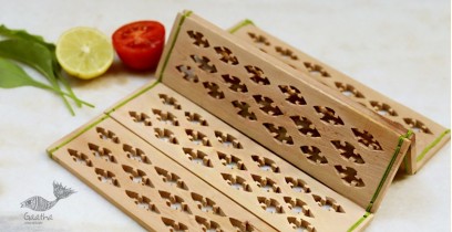 Purnak ✼ Udayagiri Wooden Table Mat { Set of 2 }✼{ 22 }