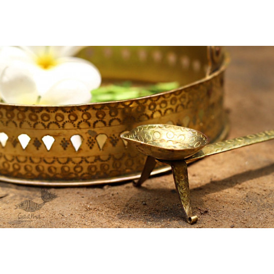 Ahar ✽ Brass ~ Flower Pooja Basket with Diya ( Set of Three ) - 1 ( Round Basket - 6.5 x 6.5 )