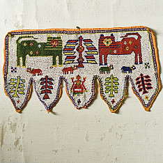 Prachin . प्राचीन  ❂ Gujrat Bead Work - Old & Antique Wall Hanging - Lion Motif