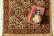 A finite infinity ❧ Kalamkari Natural Color Dhurrie - Size 2 x 4 Feet