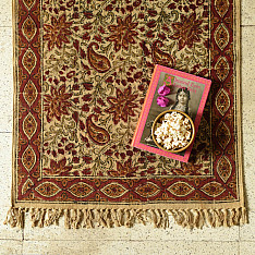 A finite infinity ❧ Kalamkari Natural Color Dhurrie - Size 2 x 4 Feet