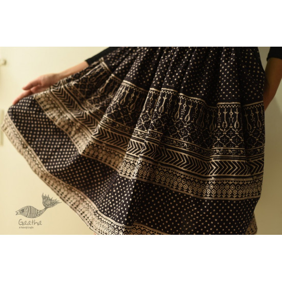 Jawariya Block Printed Short Skirt - Black