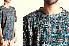 Ajrakh T-shirt ~ Vegetable Colors - Stars & Boulevards old