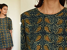 Hand Block Printed ~ Ajrakh Unisex T-shirt