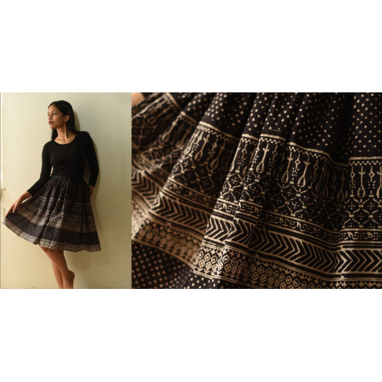 Jawariya Block Printed Short Skirt - Black