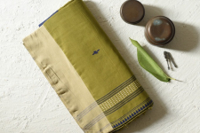 Sadaa . सदा ✡ Handloom Begampuri Cotton Saree - Mehndi Green