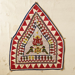 Prachin . प्राचीन  ❂ Saurashtra Vintage Beaded Old & Antique Wall Hanging - C