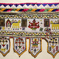 Prachin . प्राचीन | Antique Bead Hanging - Ganesha Toran (51" x 22.5" inch)