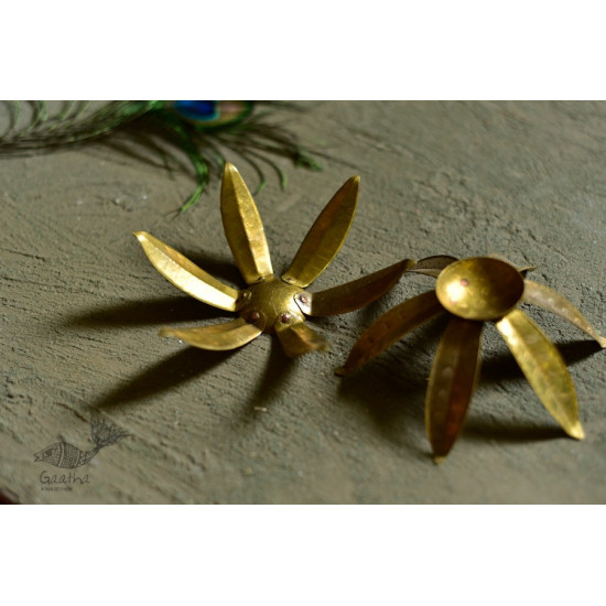 handmade brass candle stand / diya