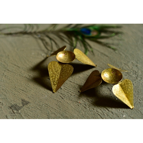 pure brass diya - leaf shape