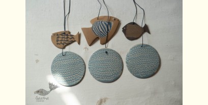 Ceramic . Hangings |  Handmade Ceramic Chimes - Three Fishes