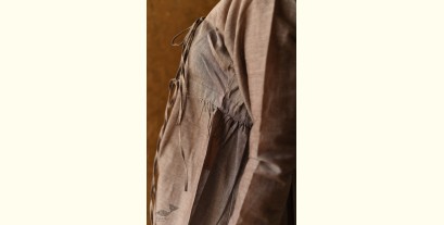 Raas | Handloom Cotton - Stitched Plain Kediyu ~ Grey