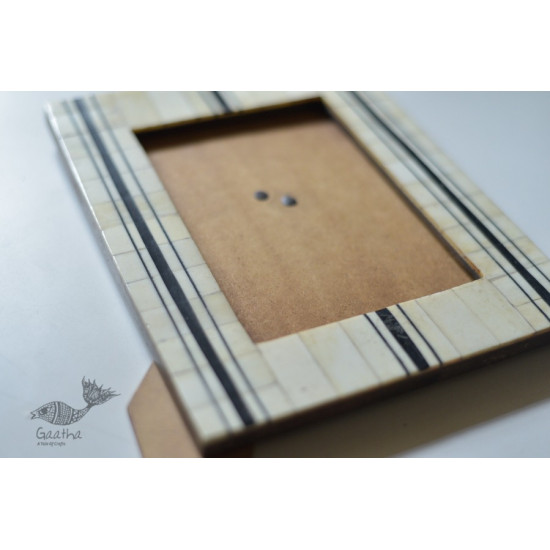 shop Wood & Bone photo frame