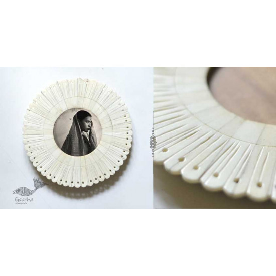 shop Wood & Bone photo frame