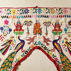 Prachin . प्राचीन || Old Hand Embroidered Wall Hanging