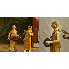 Gudiyawala . गुड़ियावाला | Clay Dolls (Set of Two) ~ Hare Krishna