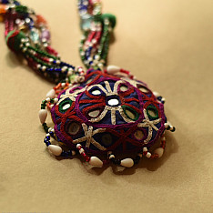 FolkLove | Handmade Tribal Glass Bead Necklace
