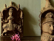Molela ❉ Terracotta Plaques ❉ Goddess clay idol 1