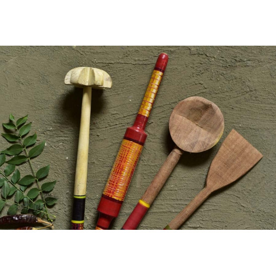 Rasoi ✯ Kutch lacquer ladles { Set of Four } ✯ 1