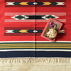 A finite infinity ❧ Handwoven Geometric Dhurries  ( 5 X 3 Feet )