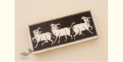 Wooden box ☀ COws - 105