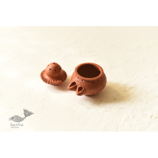 Shop Terracotta Handmade Clay - Diya With Incense Stick Stand