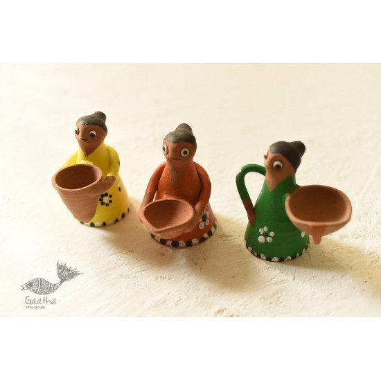 Shop Terracotta Handmade Clay Dolls (Set of Three)