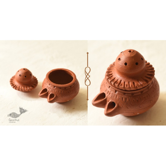 Shop Terracotta Handmade Clay - Diya With Incense Stick Stand