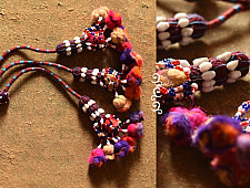 Pom Pom | Handmade Parandi / Traditional Latkan