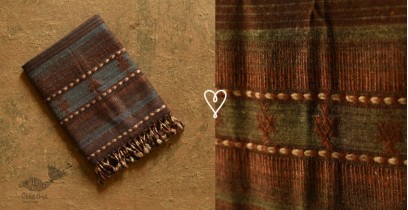 Beyond The Basics | Handwoven Bhujodi Woolen Stripe Stole 1