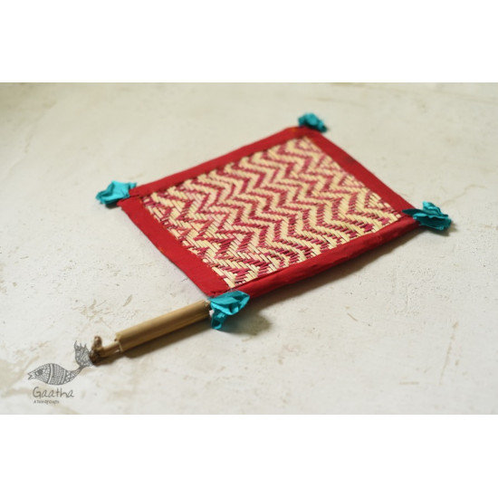 Moonj Grass handicraft - Hand Fan in red color