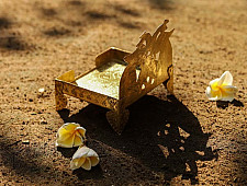 Ahar ✽ Brass ~ Aasan (Small 4" x 3.8" x 4")