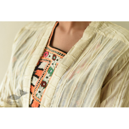 shop Handwoven Off White Cotton Self Checks Shrug