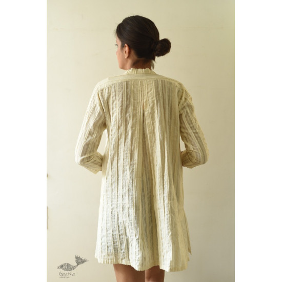 shop Handwoven Off White Cotton Self Checks Shrug