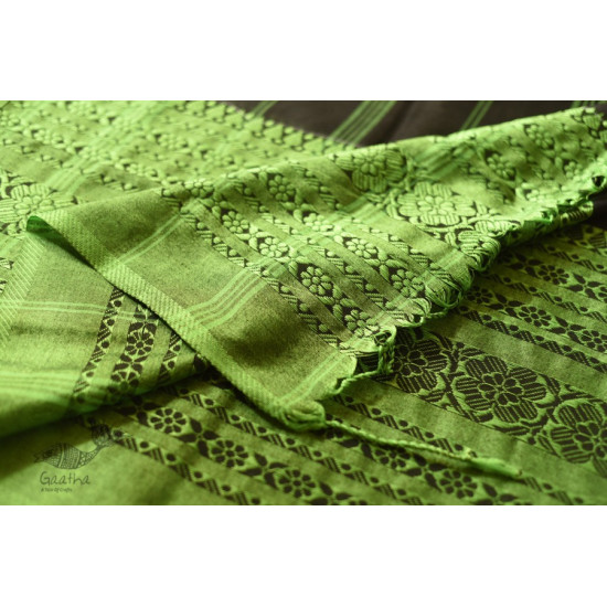 Traditional Bengali cotton Saree With Woven Border