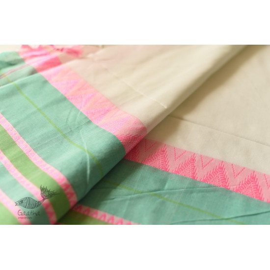 Traditional Bengali cotton Off White Saree