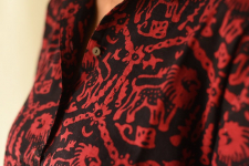 Itr . इत्र | Batik Cotton Loose Red & Black Shirt | Exclusive