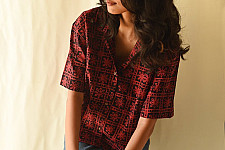 Itr . इत्र | Batik . Cotton Loose Red & Black Shirt | Exclusive