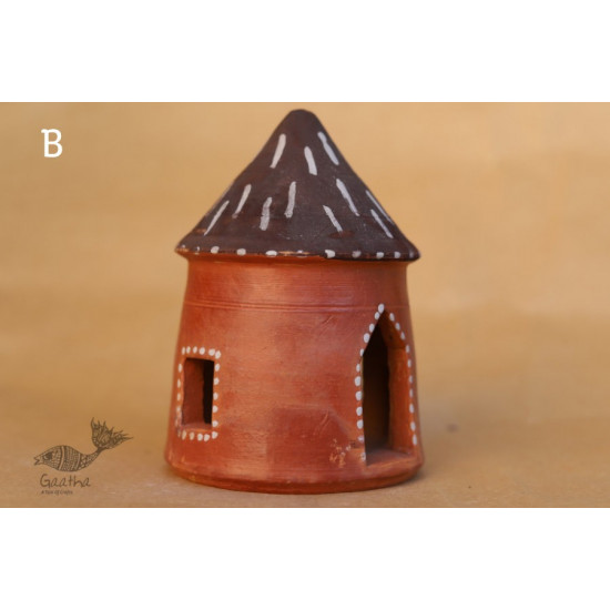 Maati Ka Kaam ● Clay Bird House ● 19